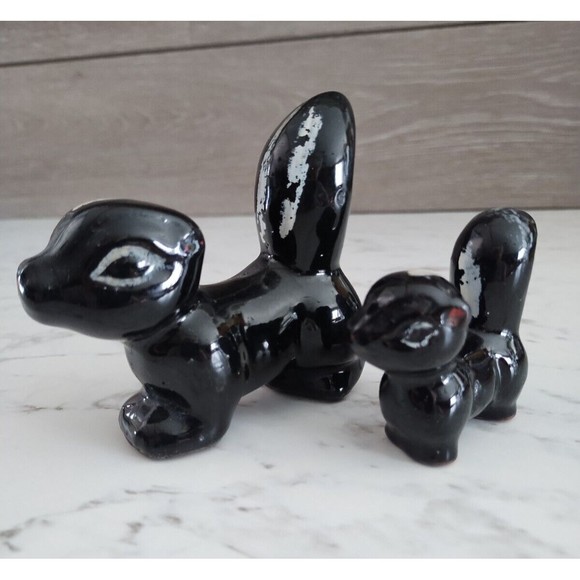 Vintage Ceramic Mom & Baby Skunk Figurines Pair Redware Made in Japan - Picture 3 of 7
